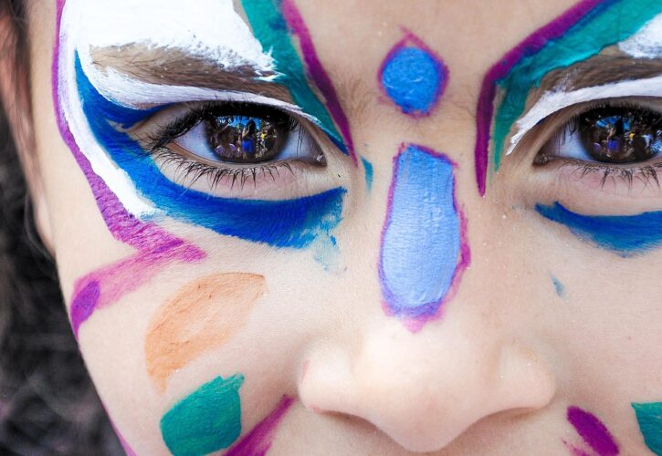 Maquillaje para niños: lo barato sale caro